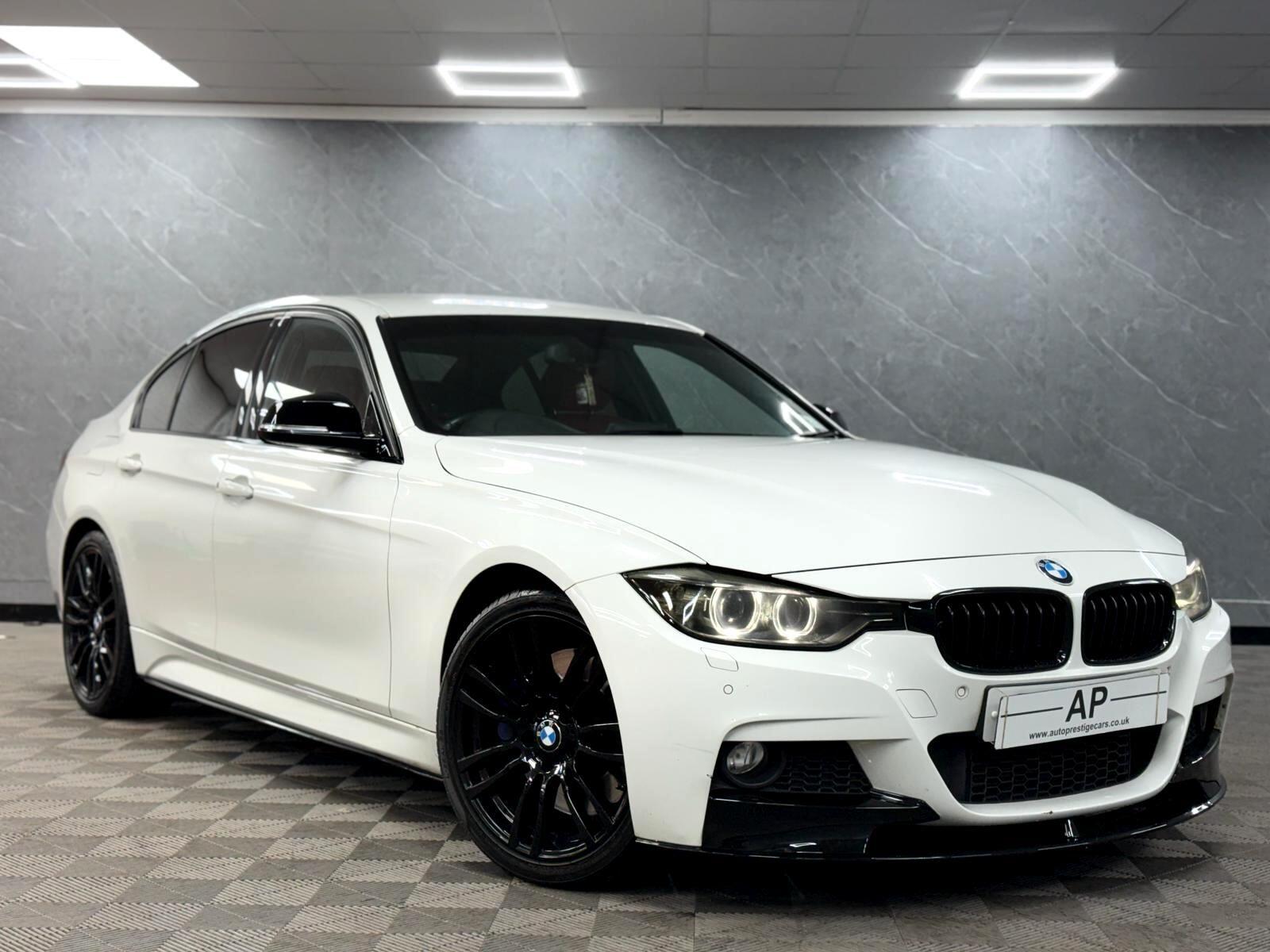 BMW 3 Series secondary view